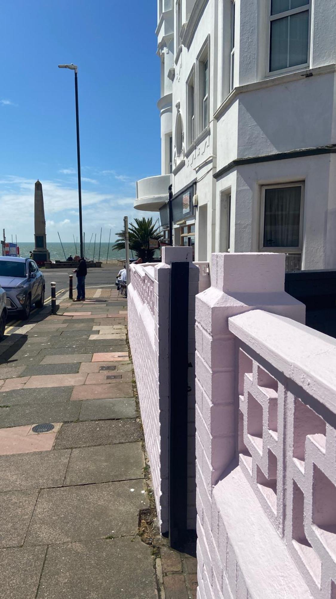 Bexhill Beautiful Sea Front Bungalow Exterior photo