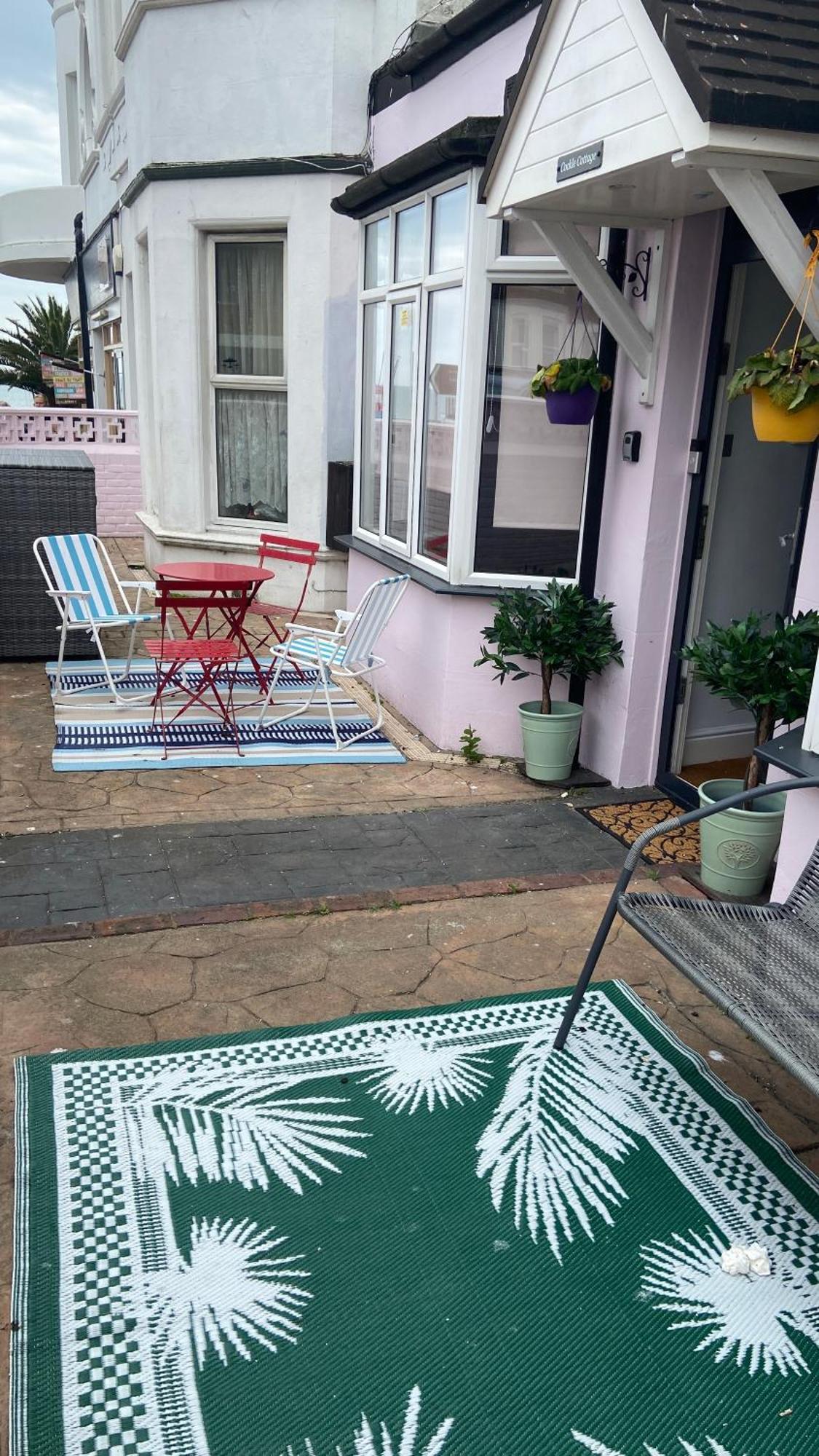 Bexhill Beautiful Sea Front Bungalow Exterior photo